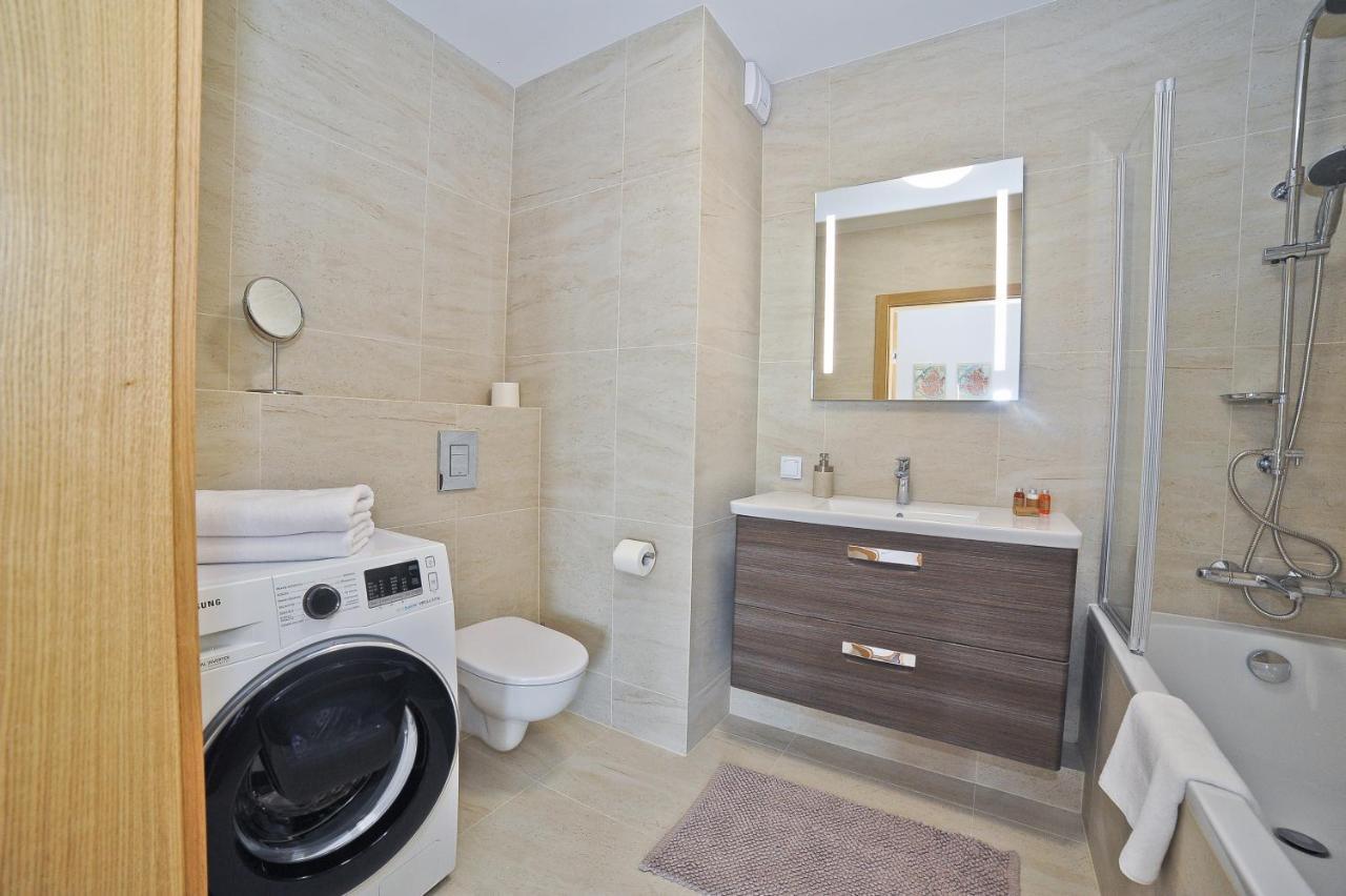 גדנסק Grand Apartments - Three Bedrooms With Panorama Of The Old Town מראה חיצוני תמונה